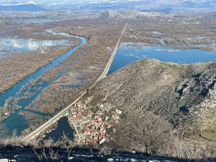 Jg Sunny Balcony Apartment Skadar Lake Podgorica Exterior photo