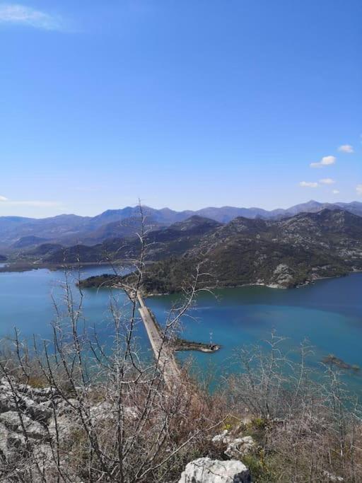 Jg Sunny Balcony Apartment Skadar Lake Podgorica Exterior photo