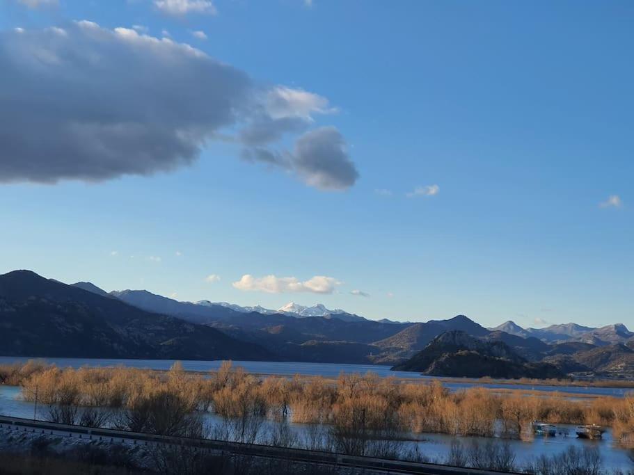 Jg Sunny Balcony Apartment Skadar Lake Podgorica Exterior photo