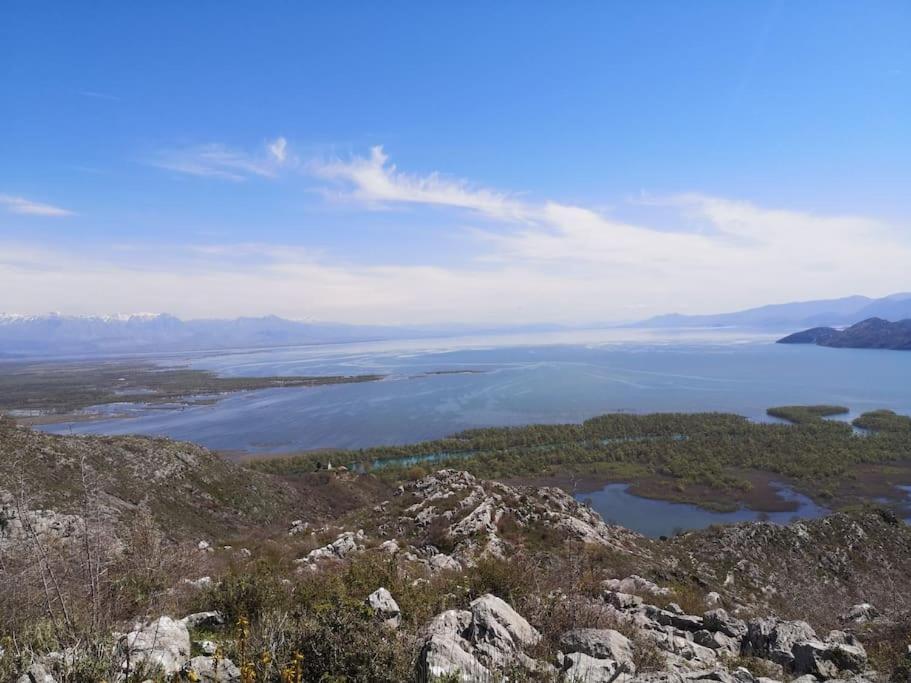 Jg Sunny Balcony Apartment Skadar Lake Podgorica Exterior photo